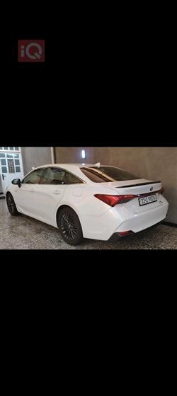 تويوتا أفالون